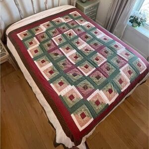Vintage Machine-Pieced Hand Quilted Patchwork Quilt